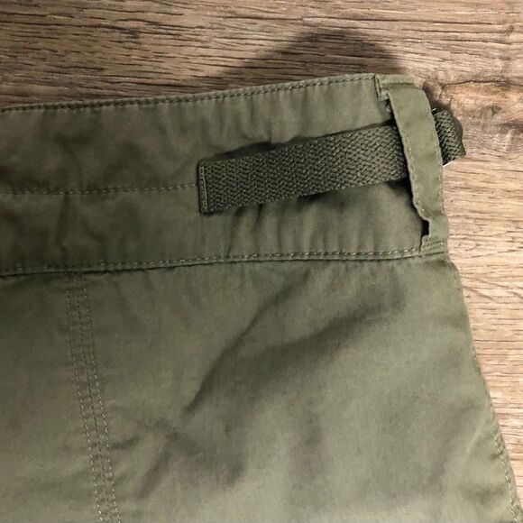 Nike Women’s Khaki Shorts, Size S 4-6, waist adjustable straps - Picture 10 of 10